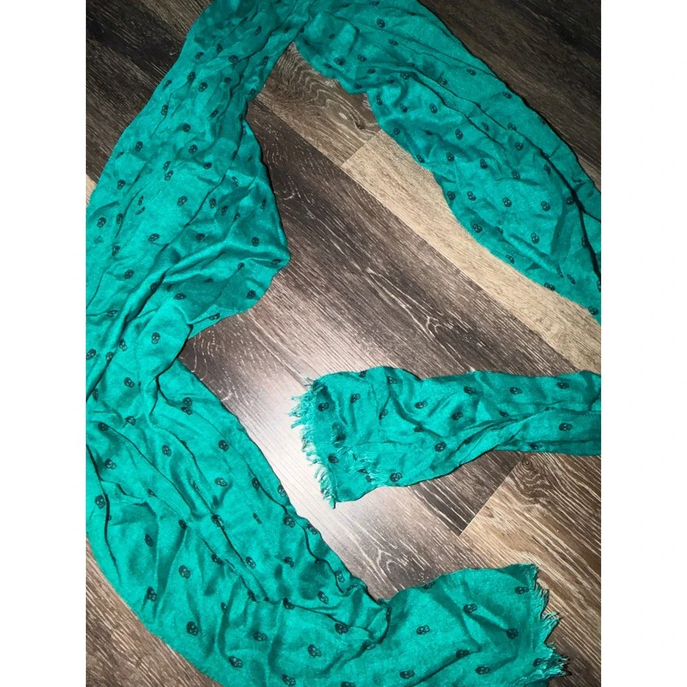 Teal Green Skull Print Scarf Frayed‎ Fringe Lightweight Gothic Neck Wrap Scarf